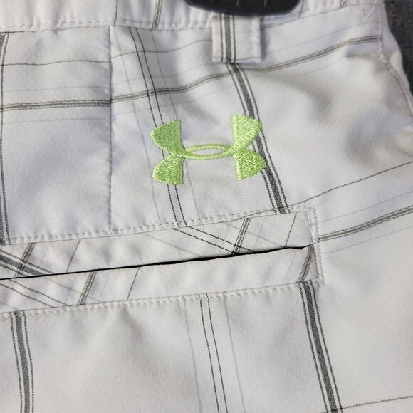 Under Armour Boys YLG White Plaid Golf Shorts Youth Large Performance Activewear - Picture 7 of 10